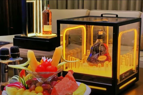 焦作万达广场MXCLUB招聘演员,住宿有房补,加入我们让职业生涯更精彩